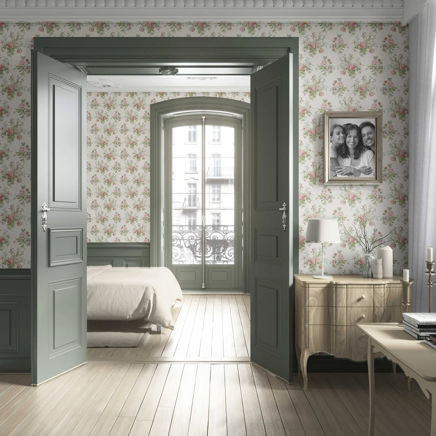 Briarcliff Wallpaper - Rose Elegance