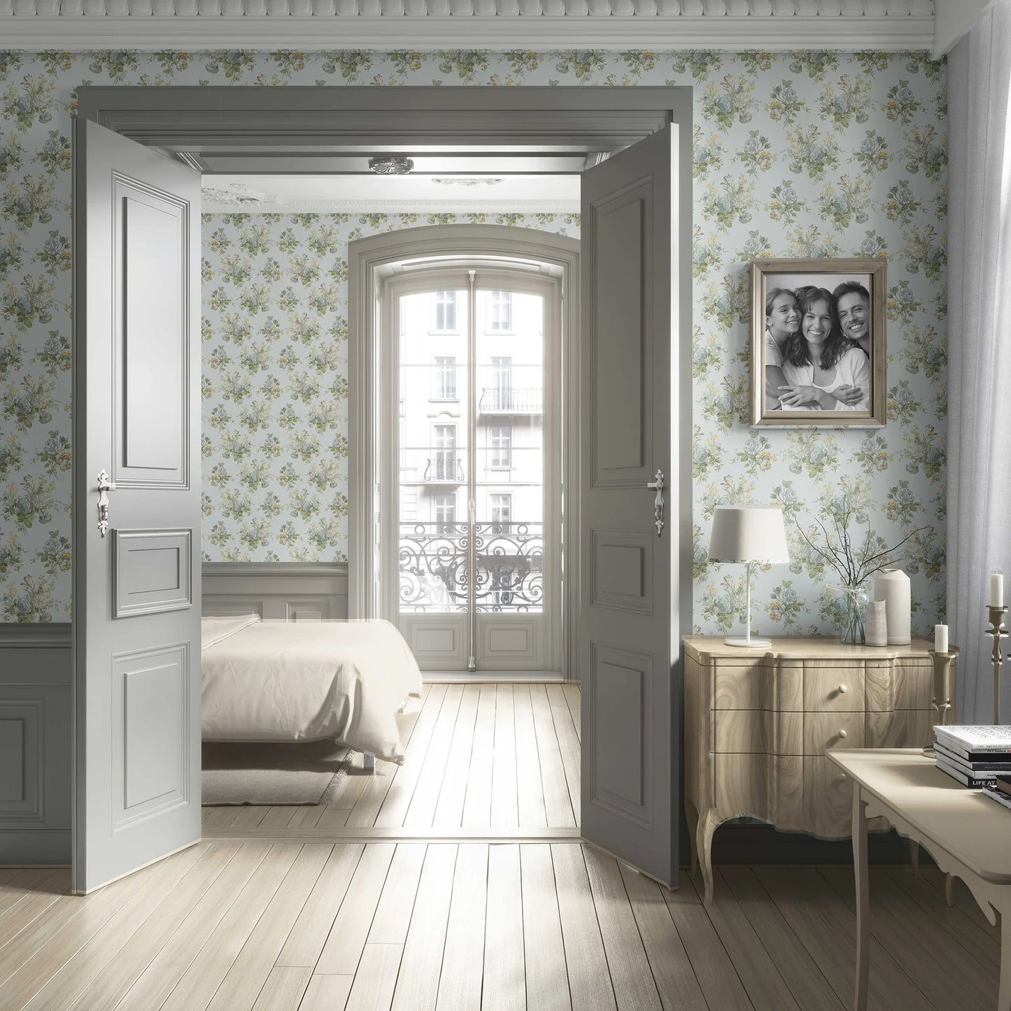 Briarcliff Wallpaper - Garden Mist