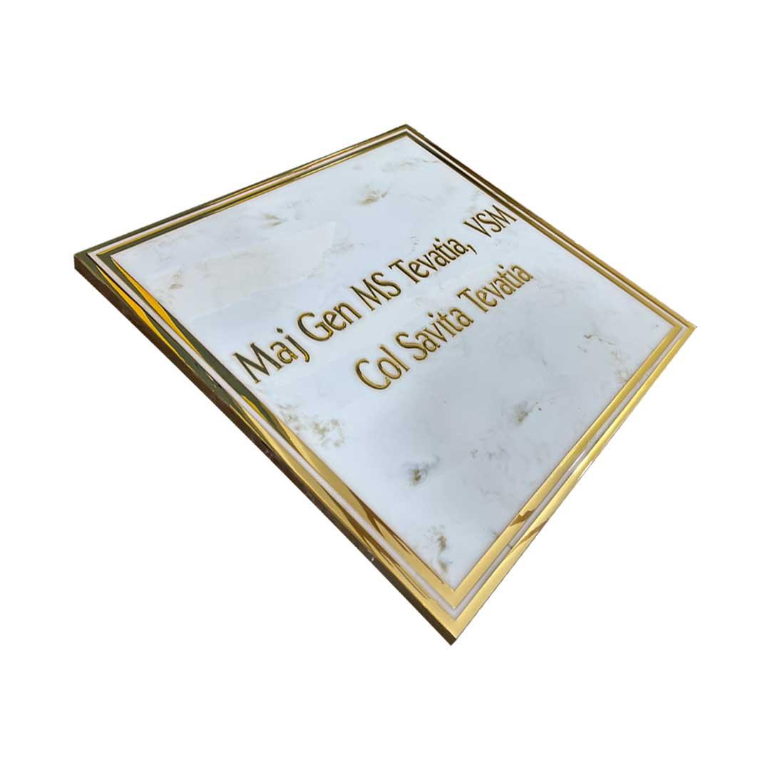 Tevatia - Marble White and Gold Resin Nameplate