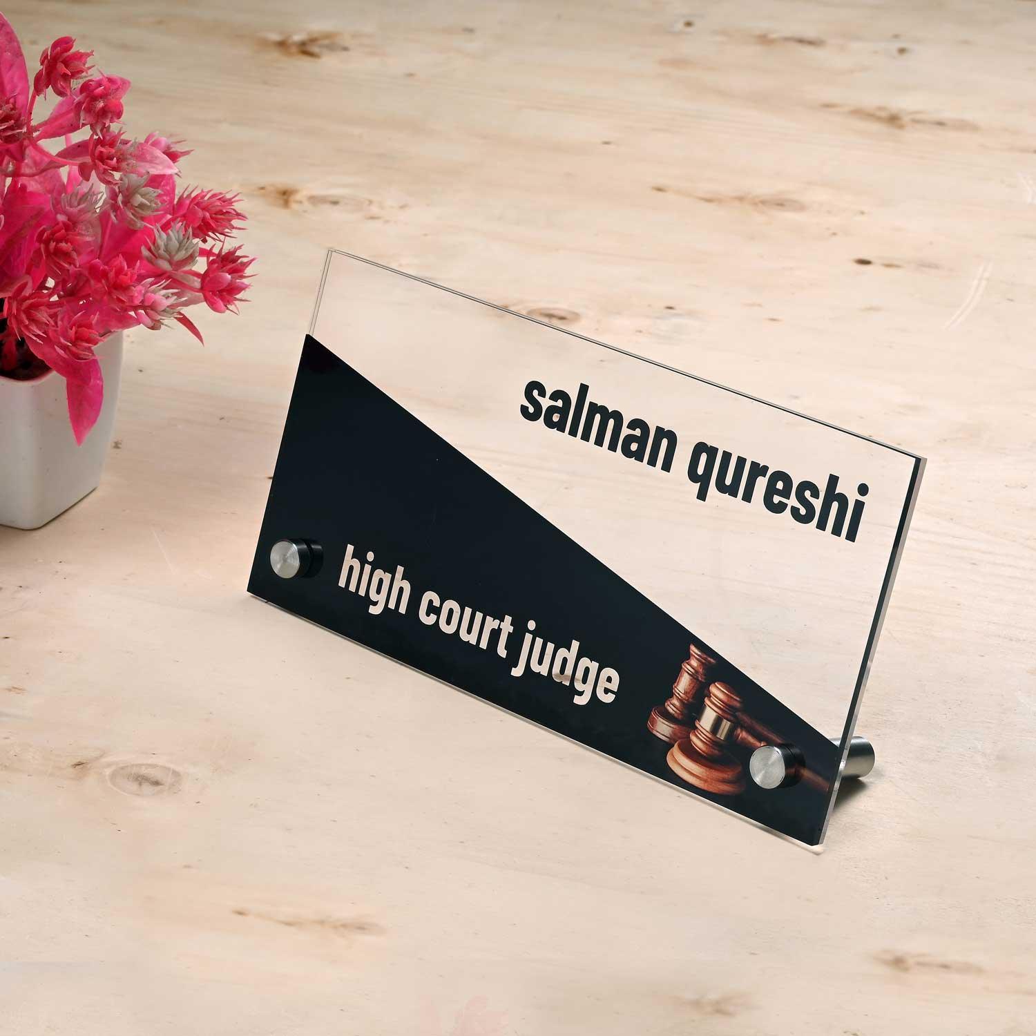 Lordship - Office Desk Sign for Judges - Housenama
