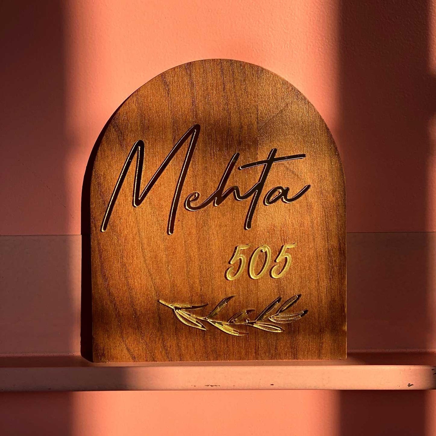 Miniature Simple Arched Nameplate
