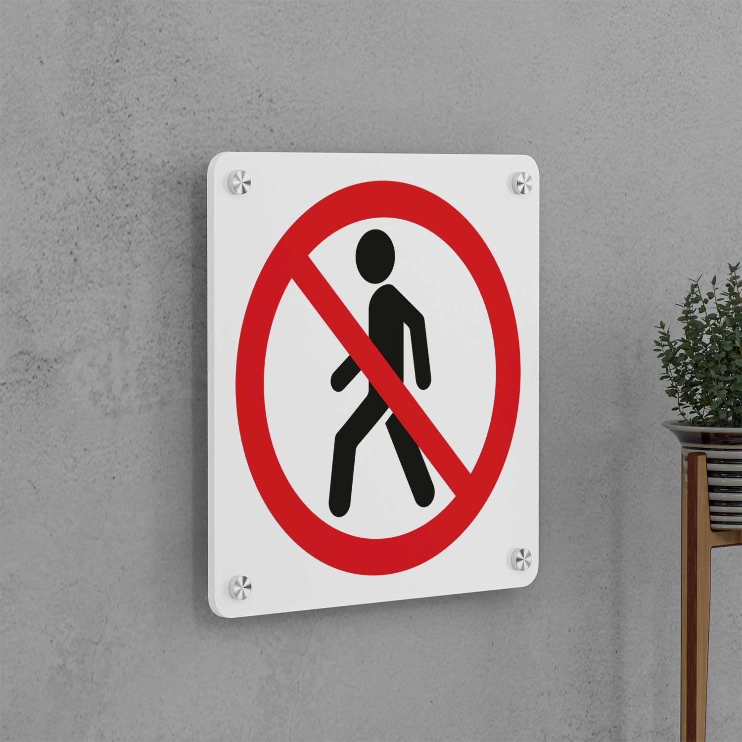 No Trespassing Sign - Housenama