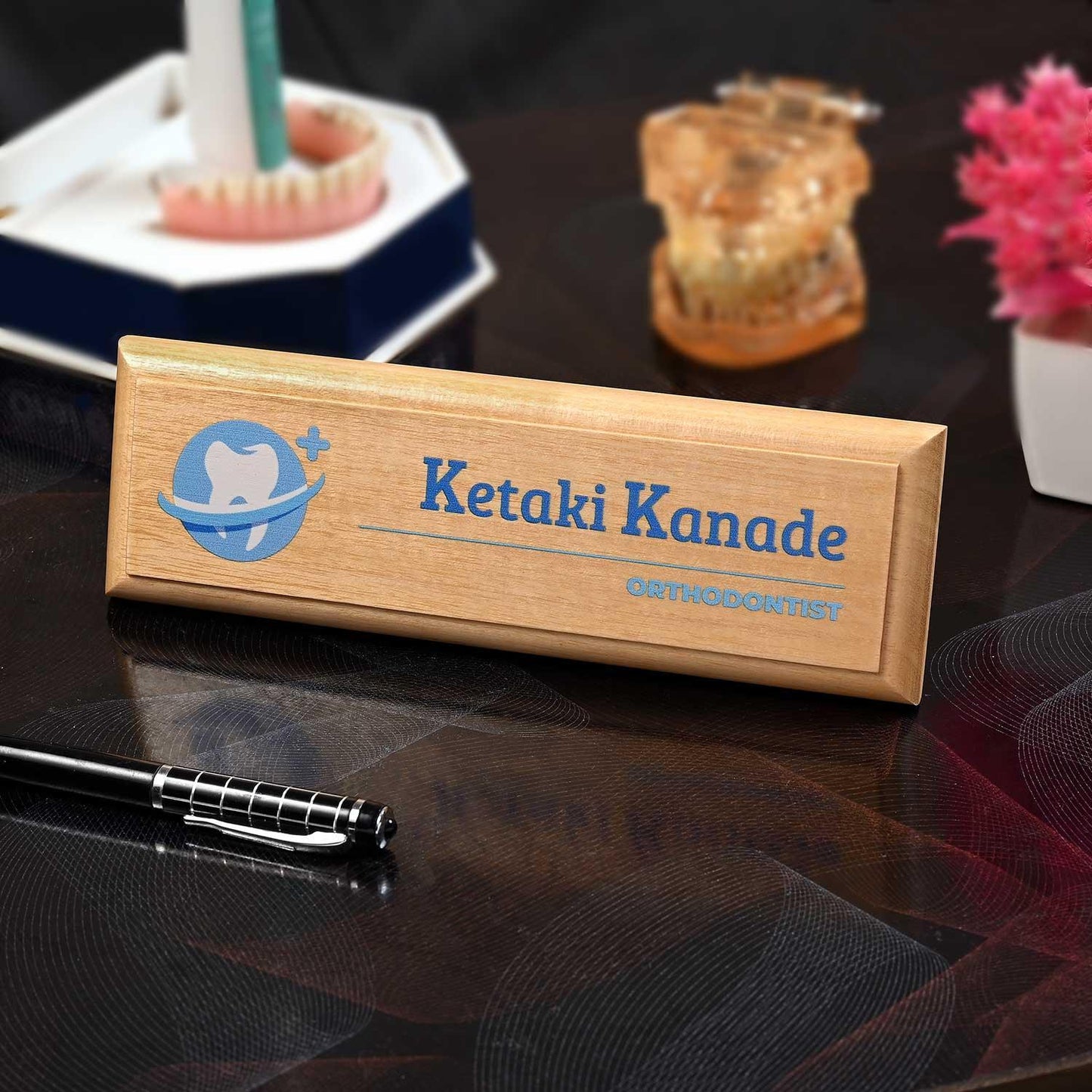 Professional Desk Name Plate for Dentists - Housenama