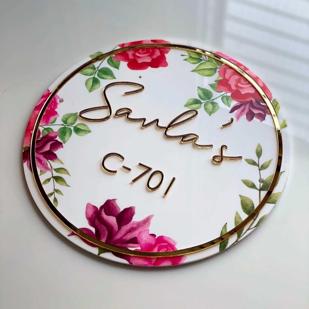 Red & Pink Floral Circle Nameplate