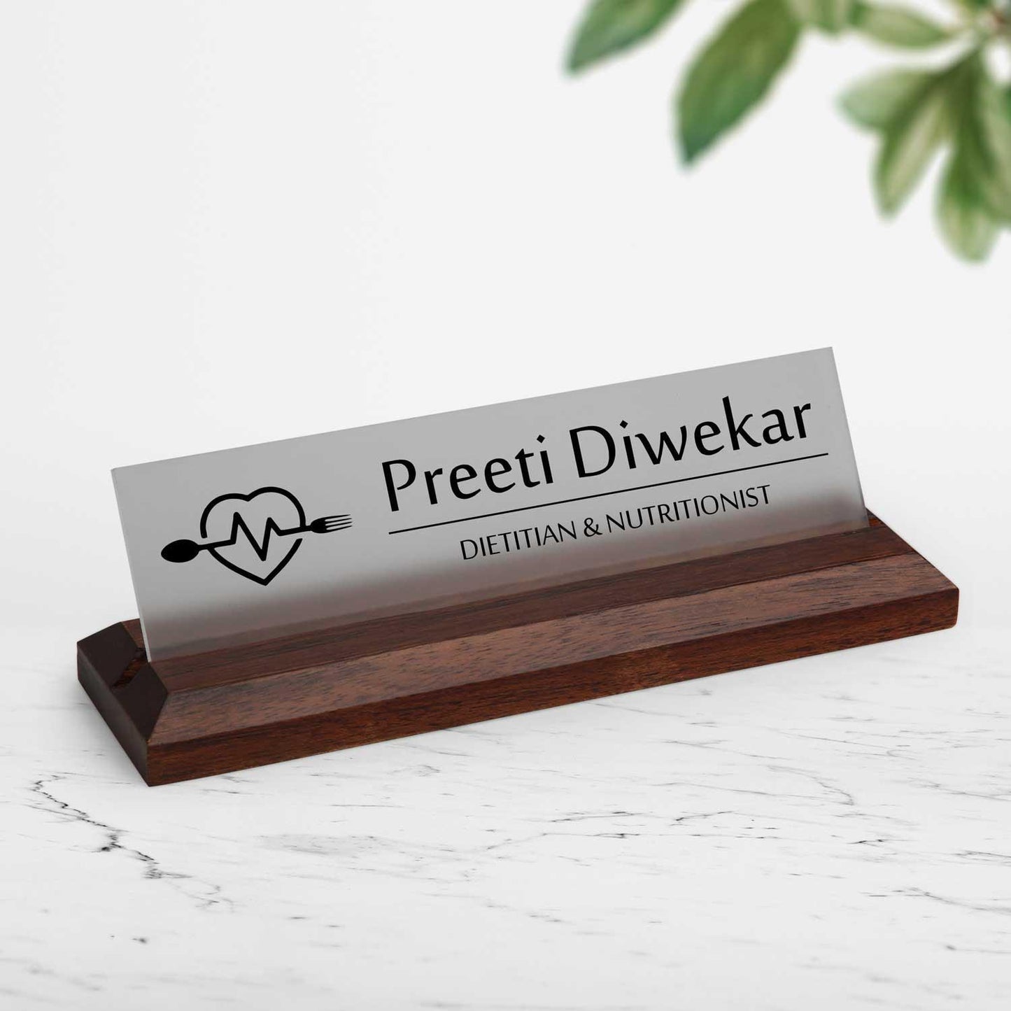 Excelus Office Desk Name Plate - Dietitian / Nutritionist - Housenama
