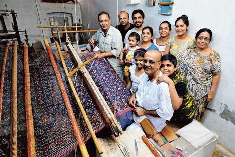 Art in the family #HandmadeInIndia #Gujarat - Housenama