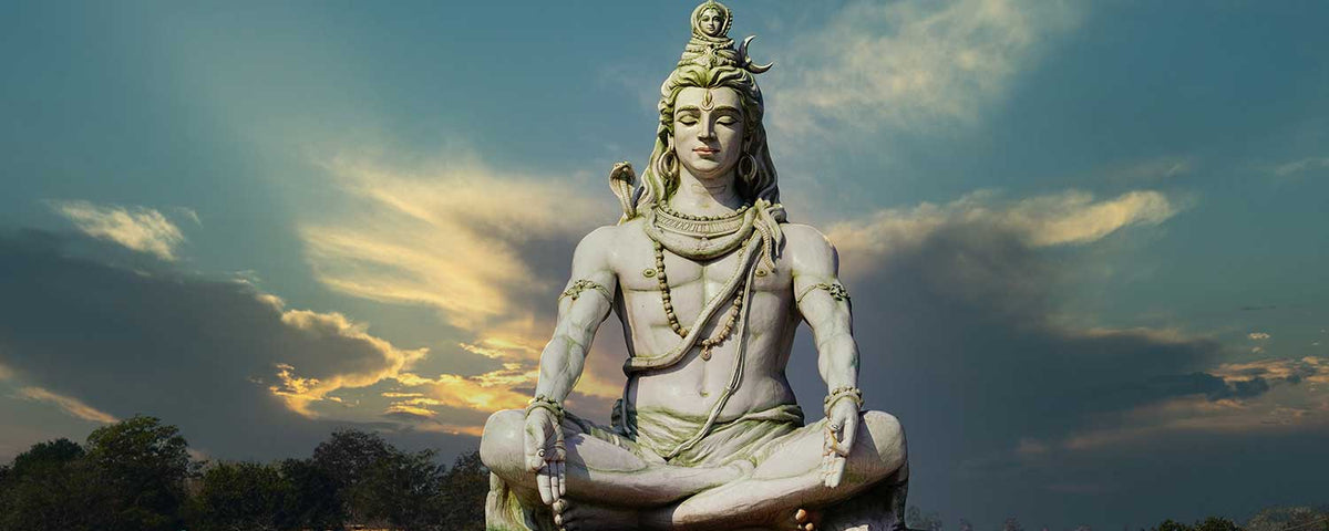 Shiva statue in Hrishikesh, India