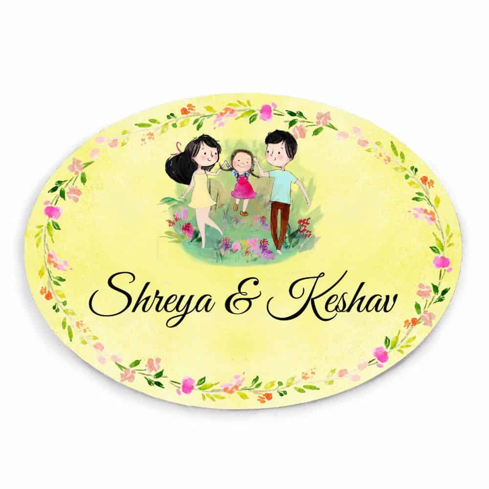 Hand-painted Customized Name Plate - Playing Family of 3 - Oval