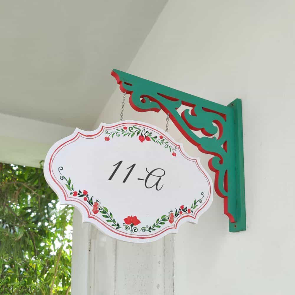 Hand-painted Hanging Name Plate - Green Victorian White Red Border