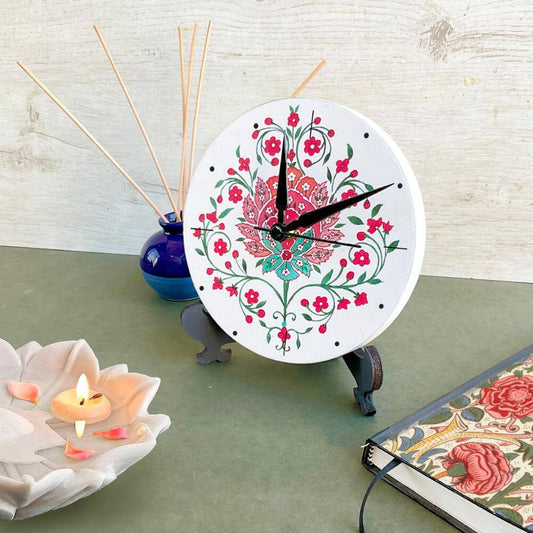Gulenar Table Clock