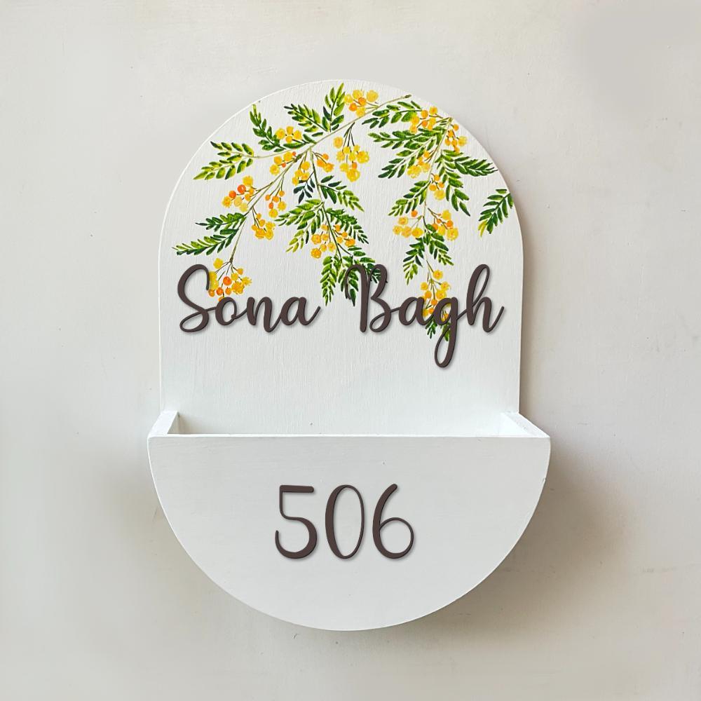 Round Planter Name Plate - Golden Shower