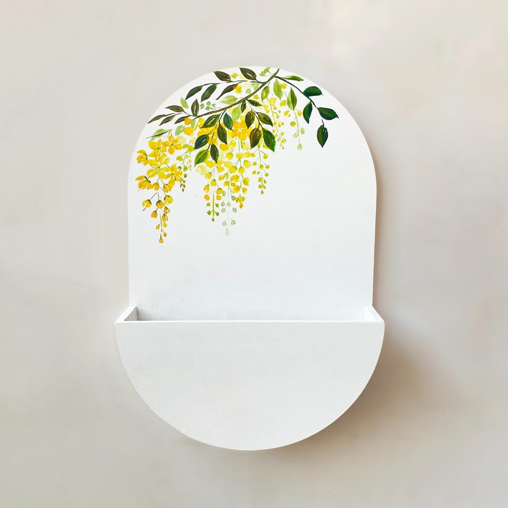 Round Planter Name Plate - Golden Shower