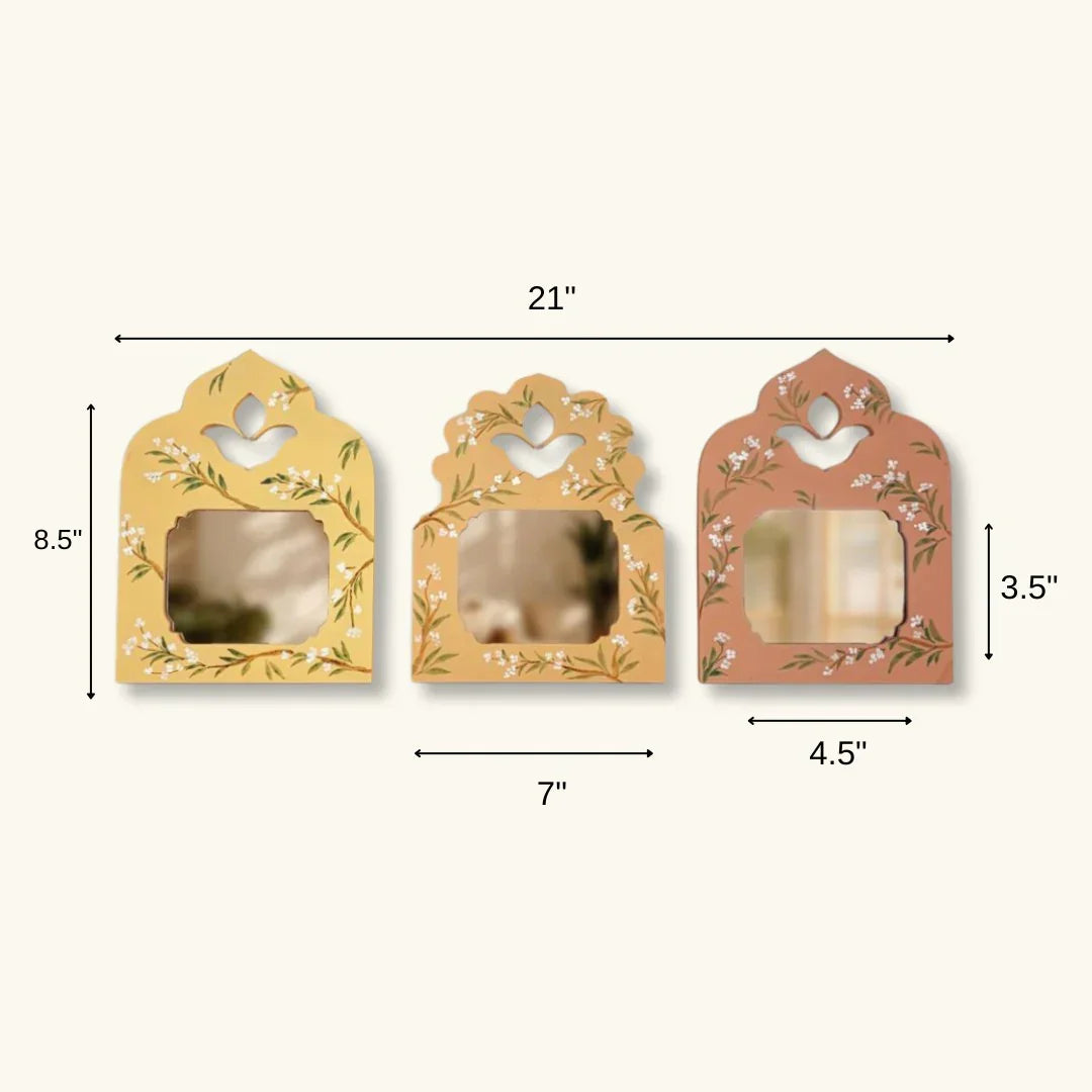 Sunheri Mirror Set