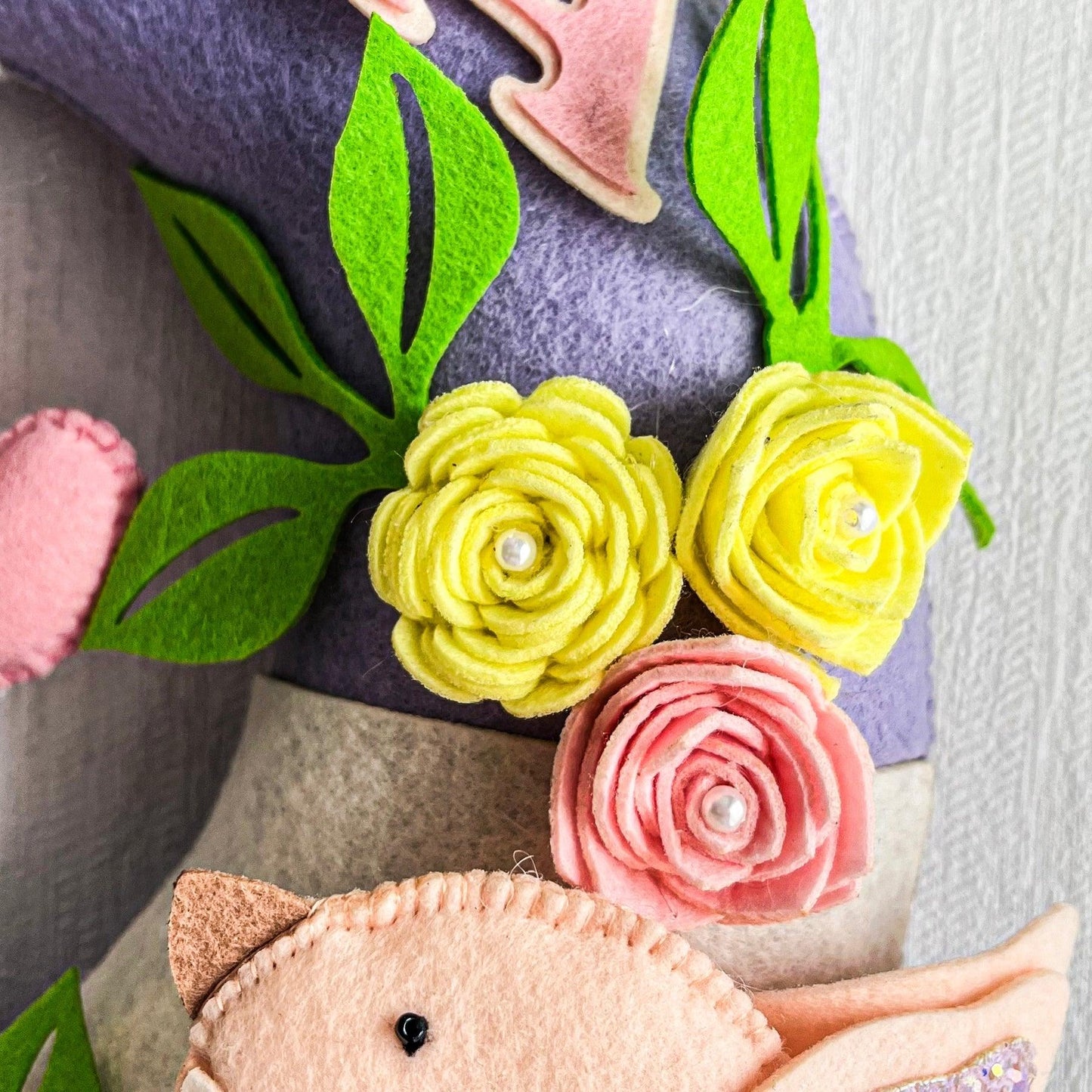 Tweets & Blooms Name Hanging