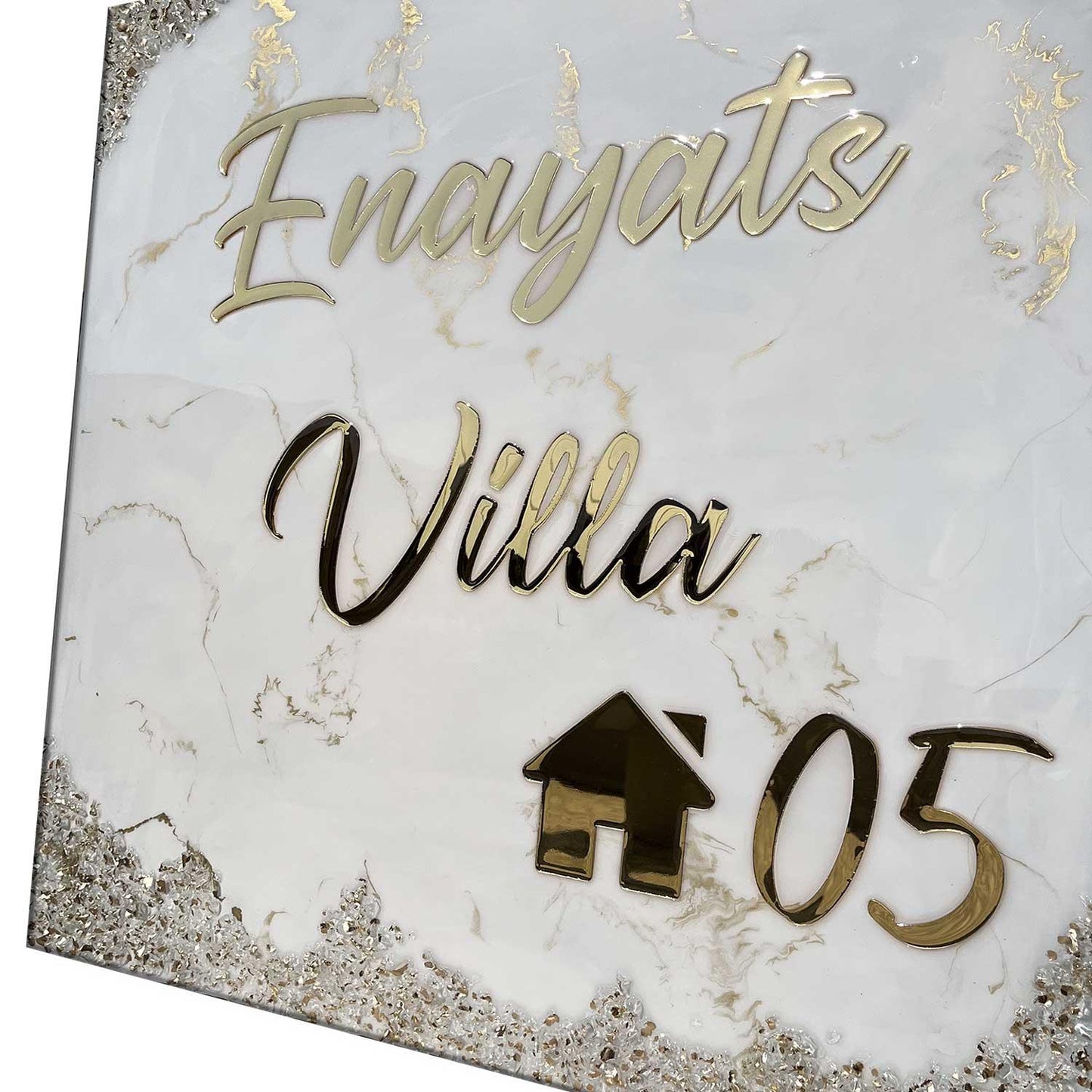 Enayats Villa - White and Gold Resin Nameplate - Housenama