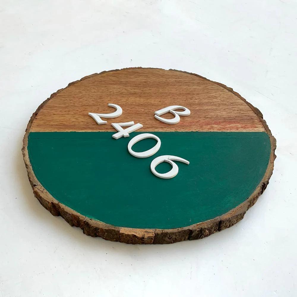 JadeOak - Modern Minimal Handcrafted Round Nameplate - Housenama